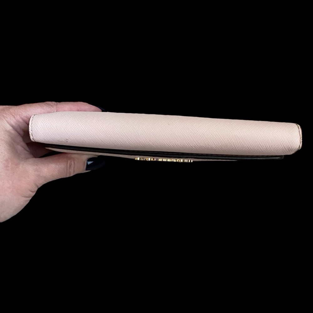 Michael Kors Jet Set Trifold Wallet - Picture 5 of 7